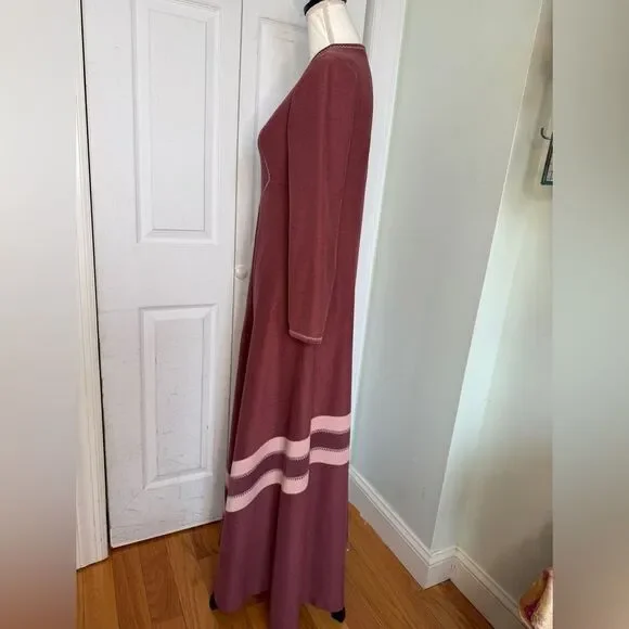 1970s Vassarette Burgundy Pink Chevron Pattern Bohemian Flower Power Maxi Dress - Picture 6 of 11